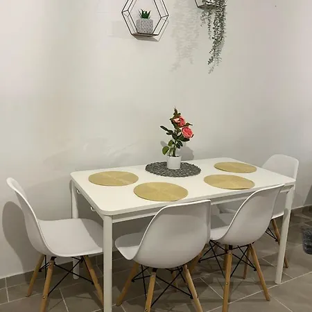 Vandrerhjem Joanna Court