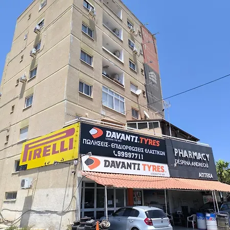 Joanna Court Vandrerhjem Larnaca