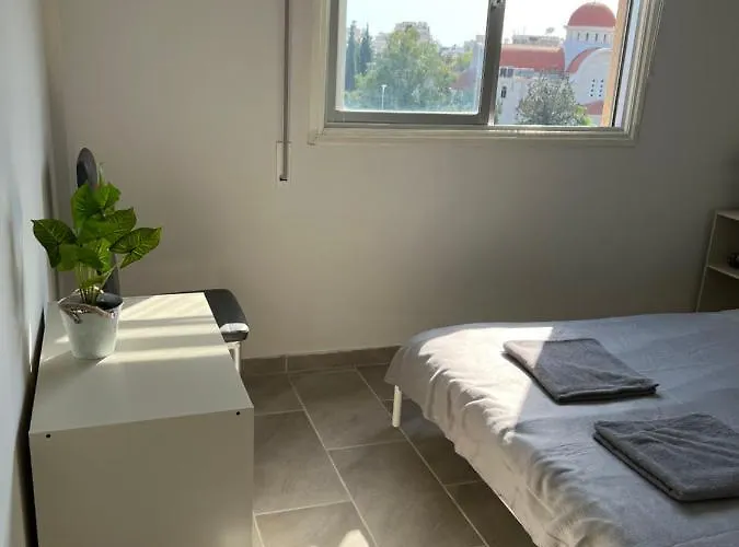 Vandrerhjem Joanna Court Larnaca