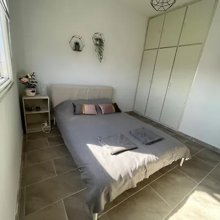 ホステル Joanna Court ラルナカ