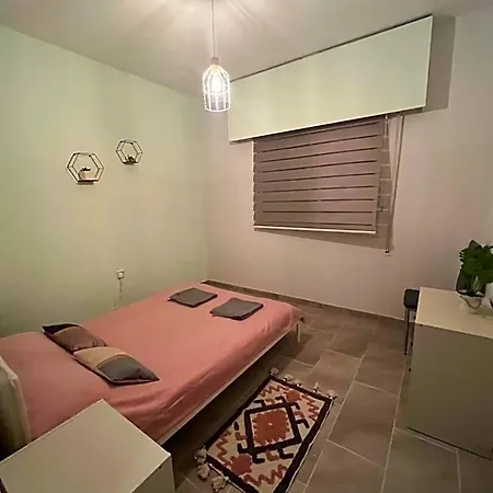 Hostel Joanna Court *