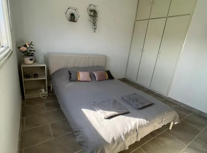 Hostel Joanna Court Larnaca