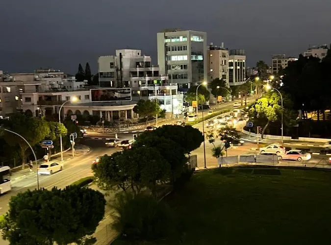 Joanna Court Hostel *